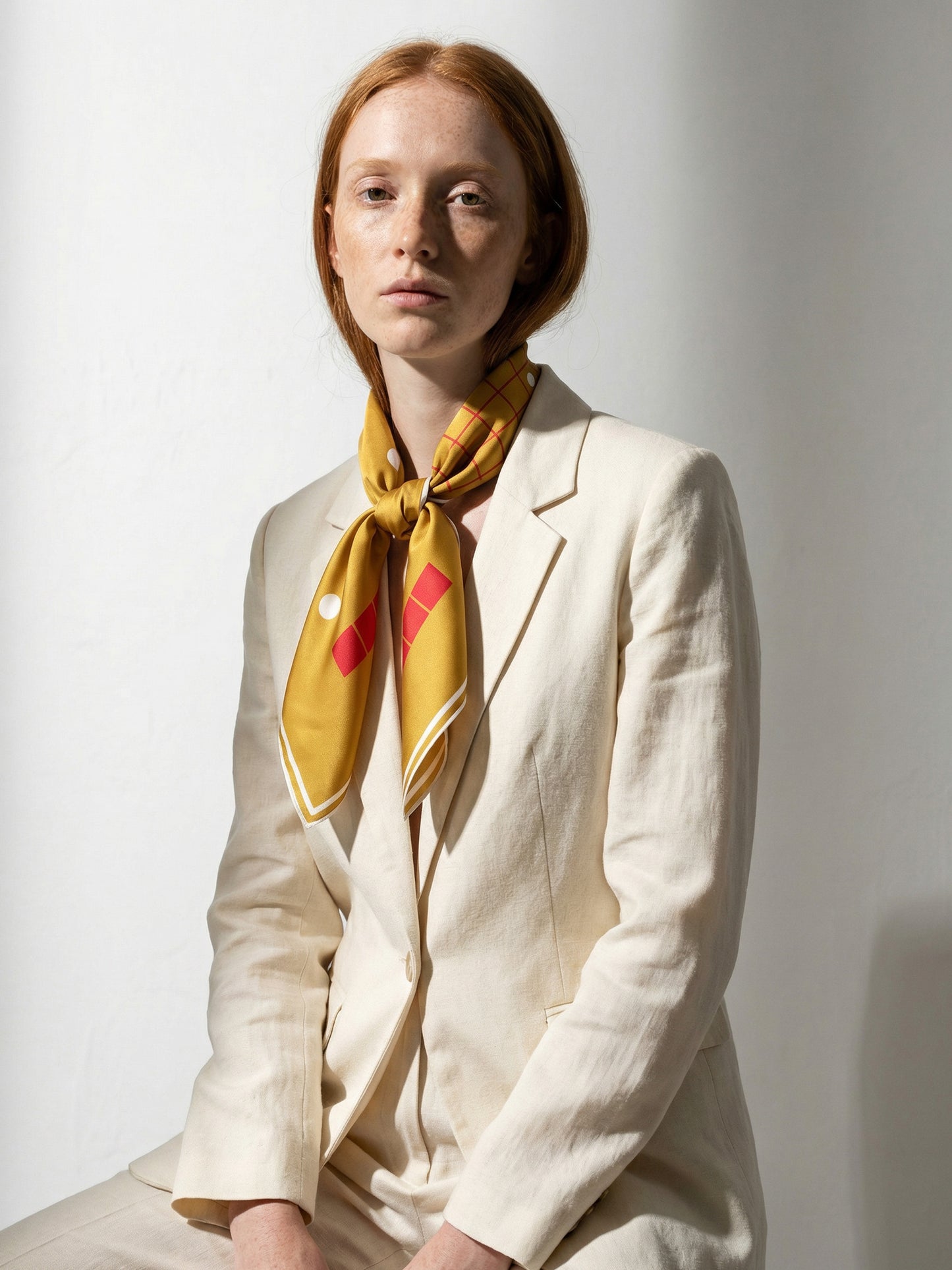 COORDONNÉES | Squaïr Gold Silk Satin Scarf | 90×90 cm