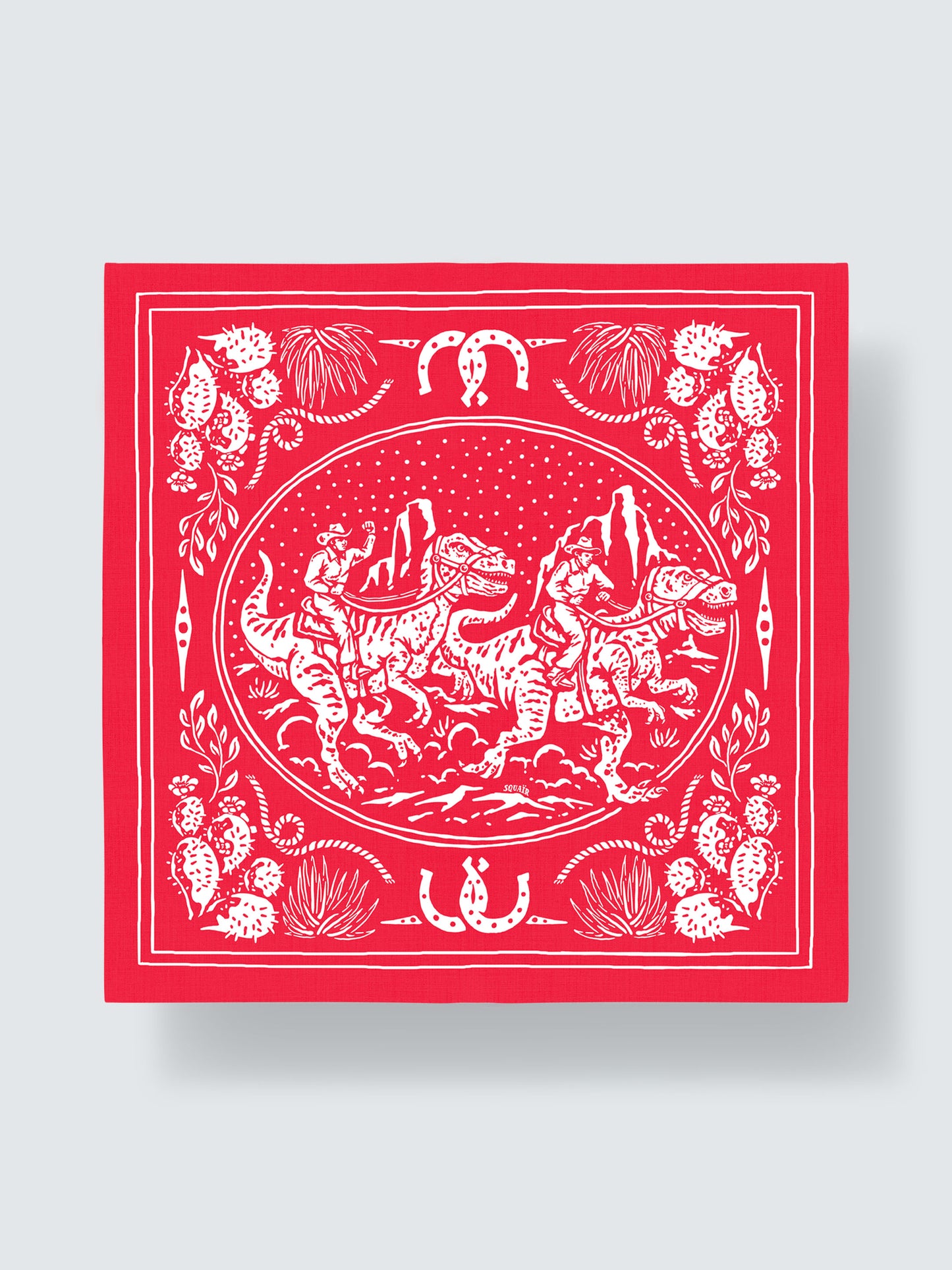 DUST AND THUNDER | Squaïr Red | 66 cm