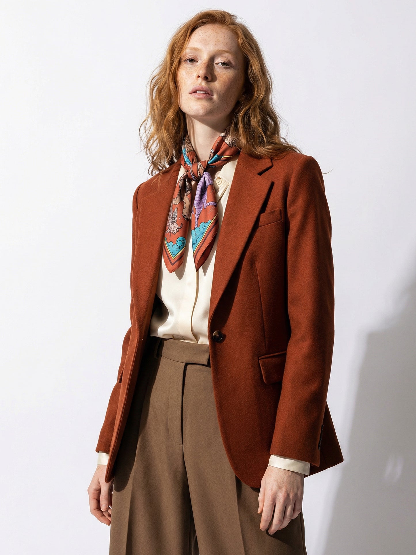 LE BESTIAIRE CÉLESTE | Red Mesa Silk Twill Scarf | 65×65 cm