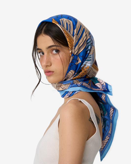CROWNS OF THE SOUTHERN SEA | Pantai Blue | 88 cm