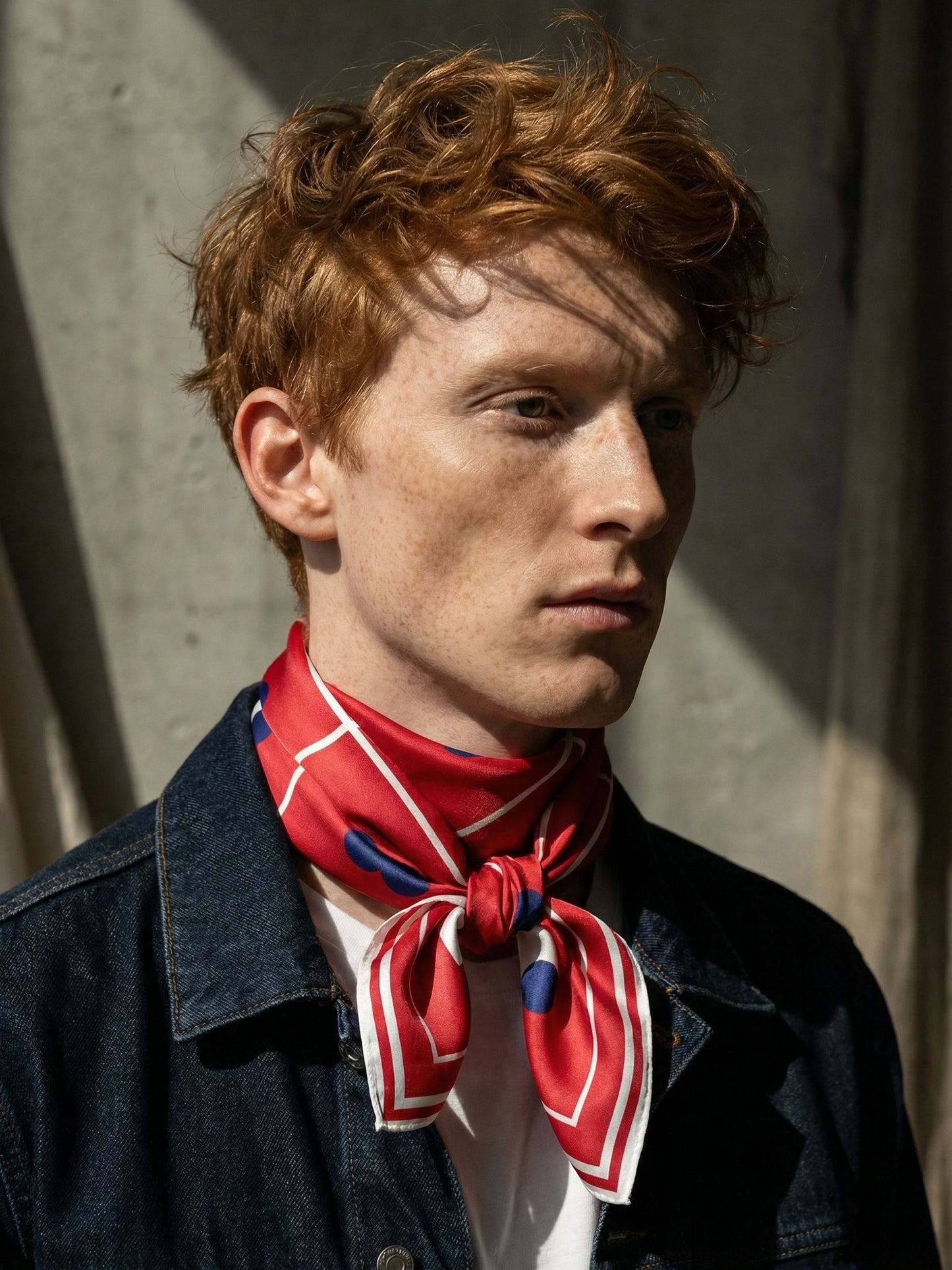 TRAME | Squaïr Red Silk Satin Scarf | 90×90 cm
